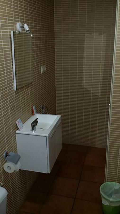 Hostal Velarde Talavera da Rainha Exterior foto