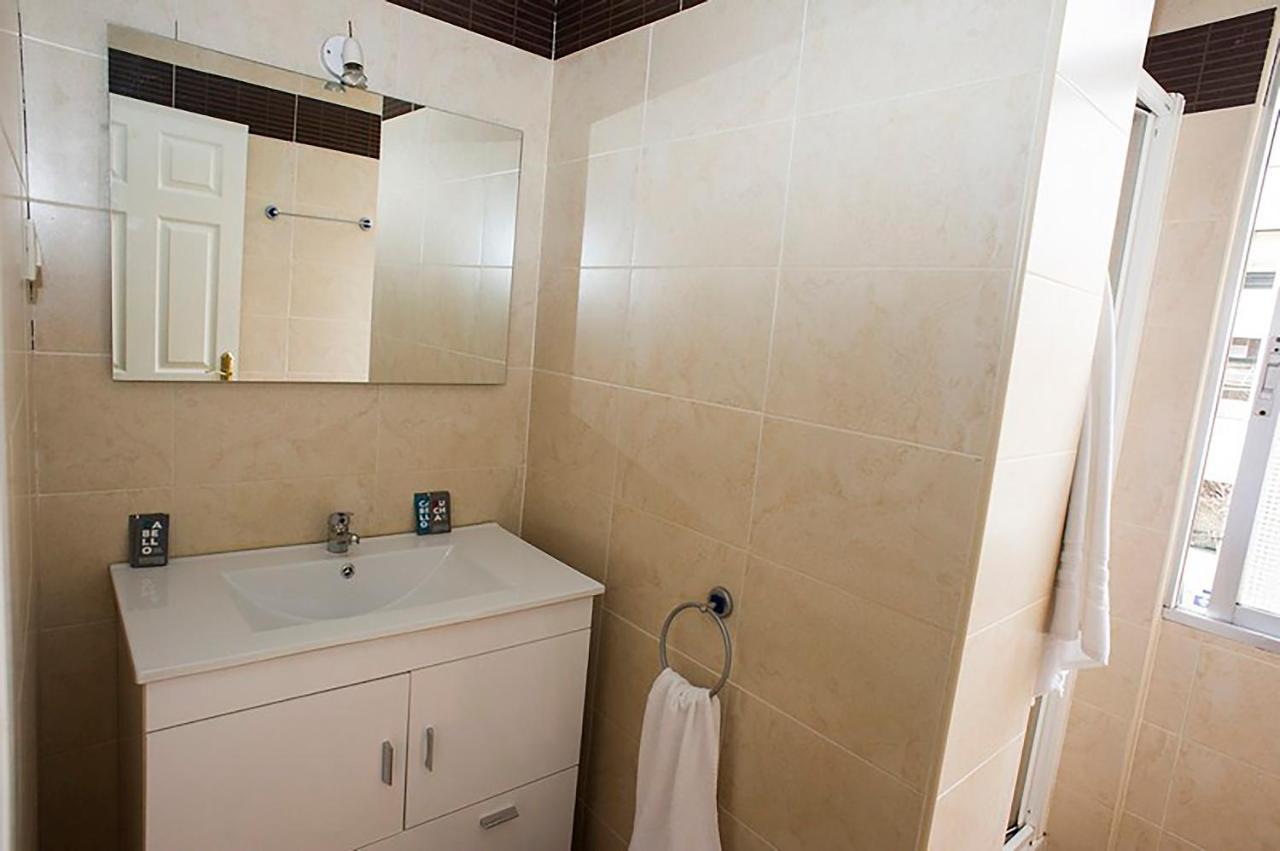 Hostal Velarde Talavera da Rainha Exterior foto